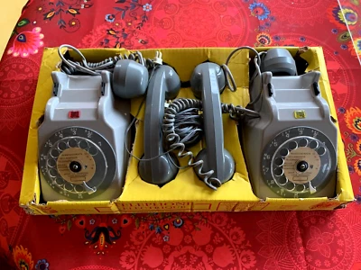 RARE JOUET ANCIEN TELEPHONE ELECTRIQUE FRANCE JOUETS ANNEES 1960 70 - Photo 1/3