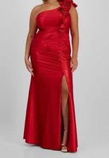 Emerald Sundae Women's Red Ruffle-Shoulder Gown Dress Plus Size 14