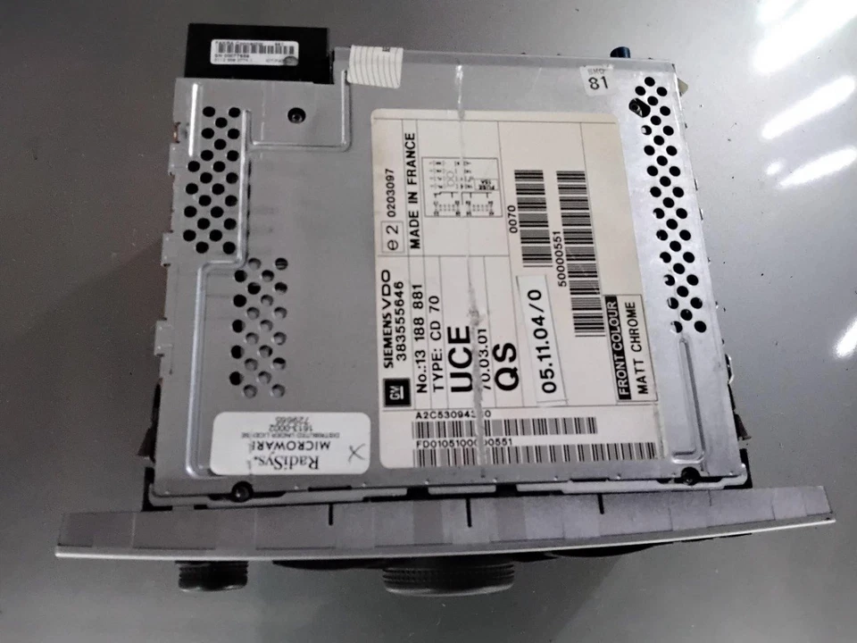 CORSA C NAVI CD RADIO CD 70  NAVIGATION CD GEHT NICHT - Bild 4 von 4