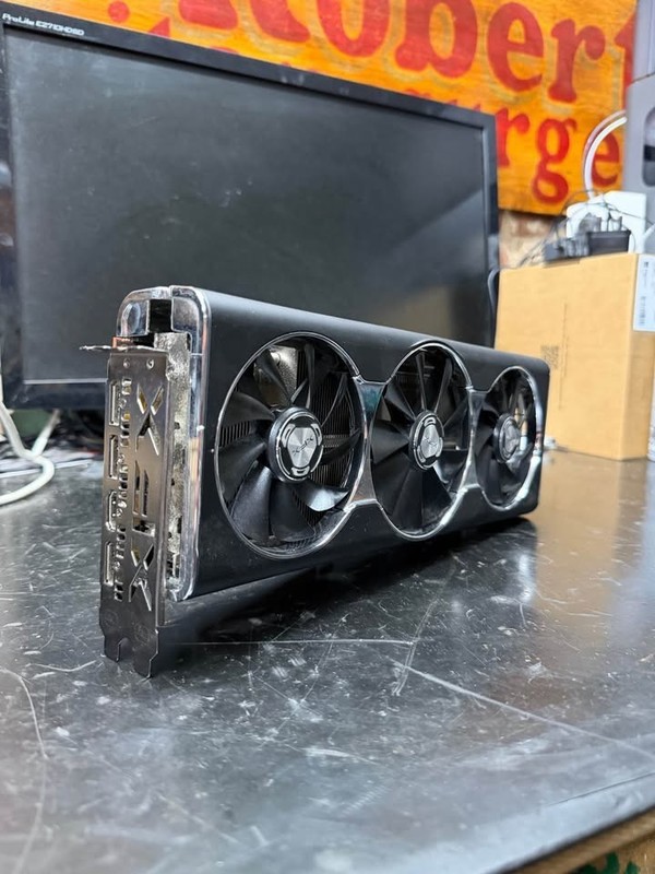 XFX Radeon RX 5700 XT Thic III 8GB Graphics Card
