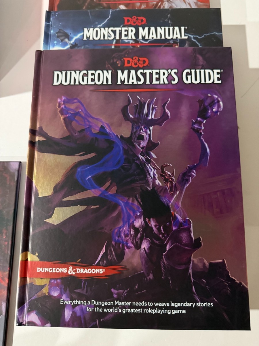 Dungeons and Dragons Core Rulebooks Gift Set (Special Foil Covers