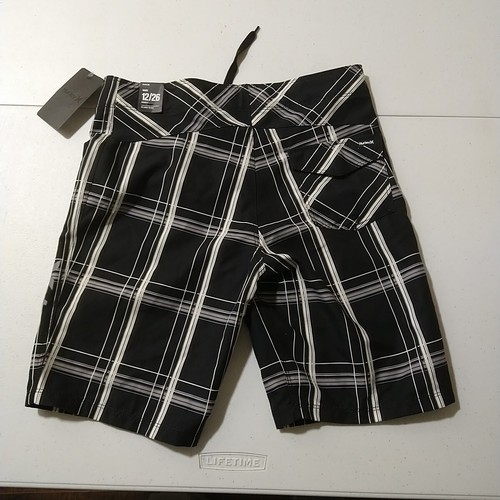 Hurley Boys Youth Board Shorts Black White Stripe Drawstring Size 12/26 NWT - Picture 6 of 7