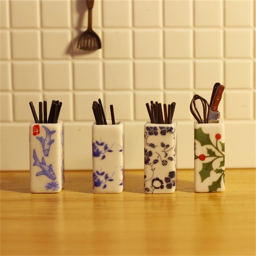 1/12 Miniature Dollhouse Ceramic Chinese Chopsticks Tube Tableware Kitchen Decor - Picture 3 of 15