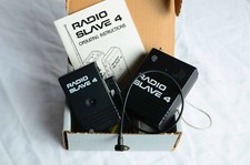 Quantum Radio Slaves