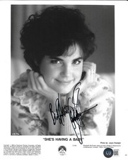 Elizabeth McGovern She's Having A Baby Signed Auto 8x10 Photo BAS Beckett