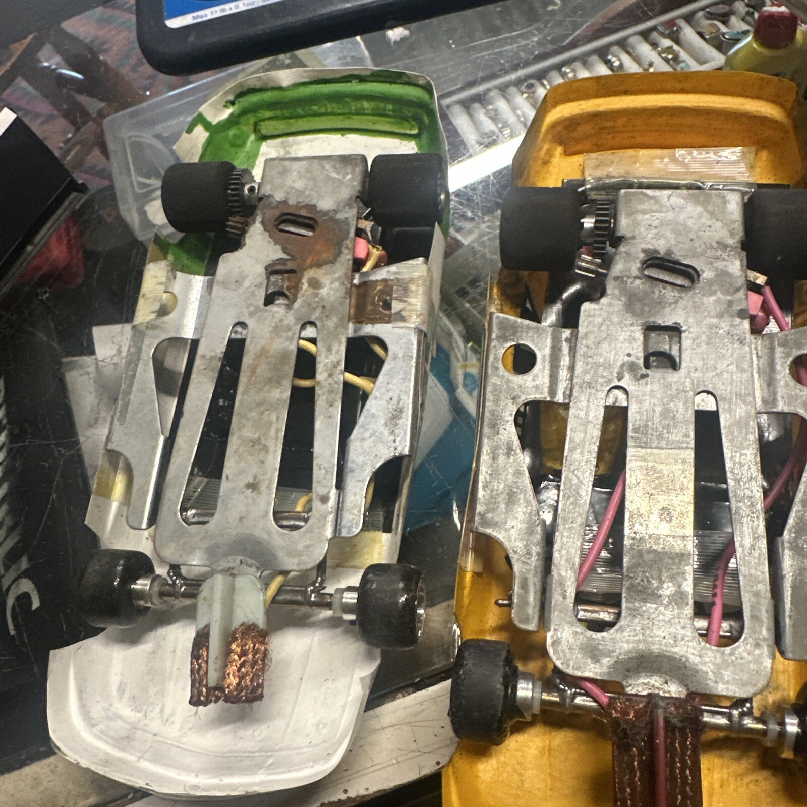 Vintage-1/24 Slot Car Chassis-Motors-Wheels Bodies -60s 90s-Parma JK ? (j)