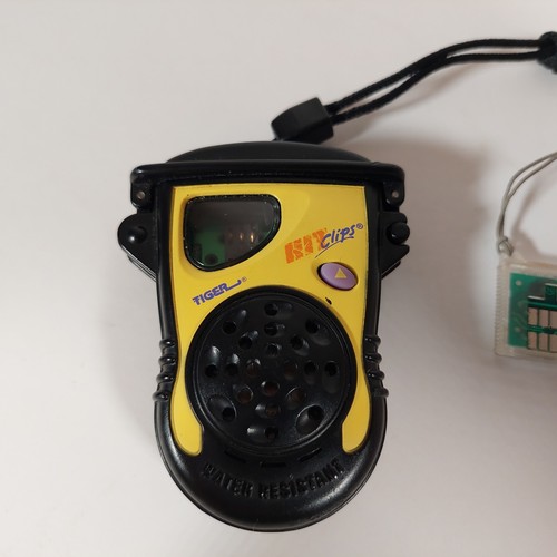 Hit Clips NSYNC Pop and Girlfriend With Yellow Player for Parts - Picture 4 of 8