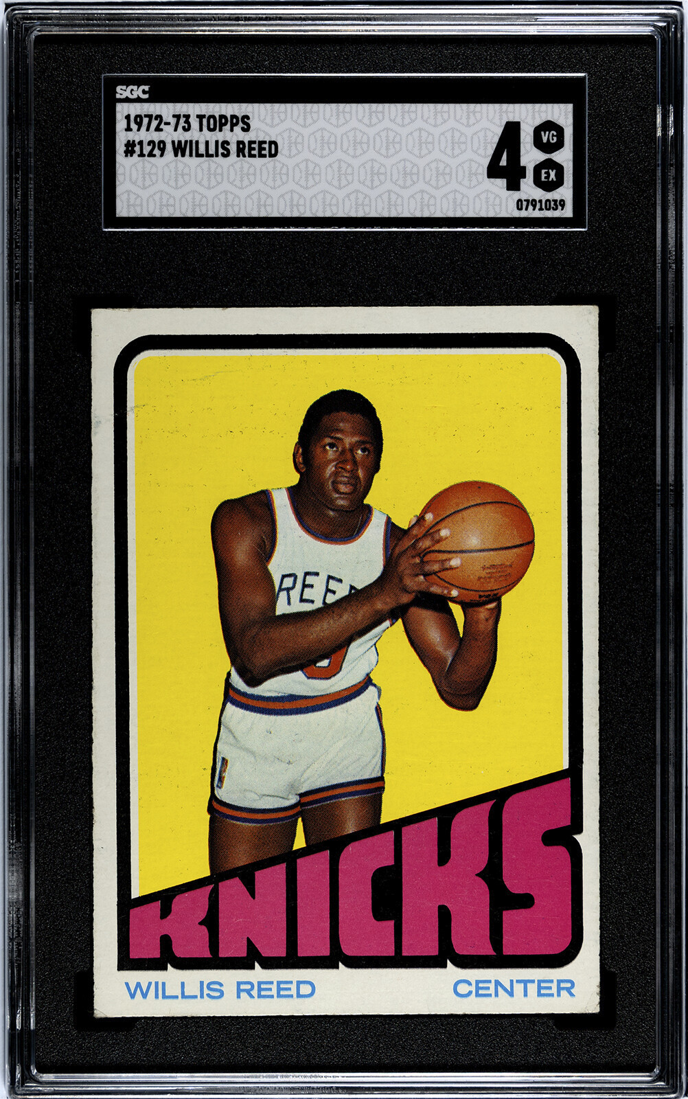 1972-73 TOPPS WILLIS REED NEW YORK KNICKS #129 SGC 4