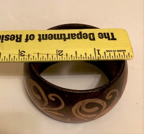 Hand Carved Wooden Slip On Bangle Brown 1.5"W Folk Art Swirls From Poland Sz 7" - Picture 2 of 4