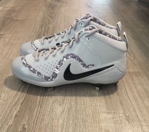 nike force zoom trout 4