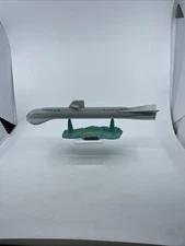 Moebius Models 1/350 Vttbots Seaview Used 2009 ( Damage)