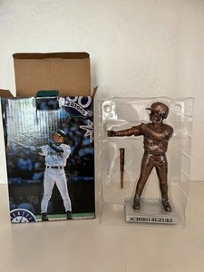 Ichiro Statue | eBay