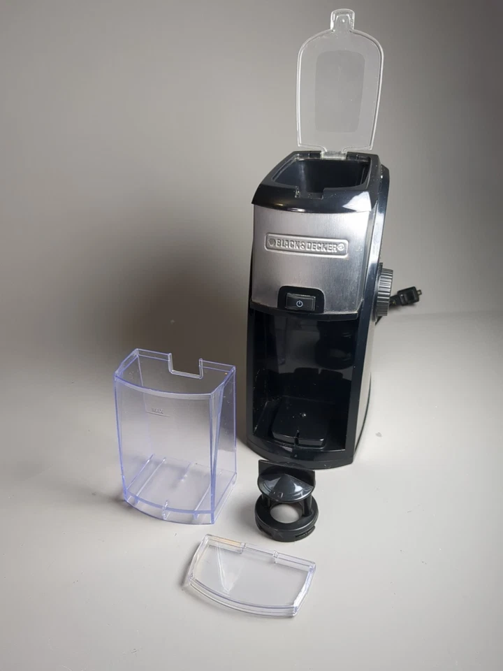 Molinillo de café eléctrico Molinillo de rebabas Black & Decker CBM210 acero inoxidable ajustable Foto 3 de 4