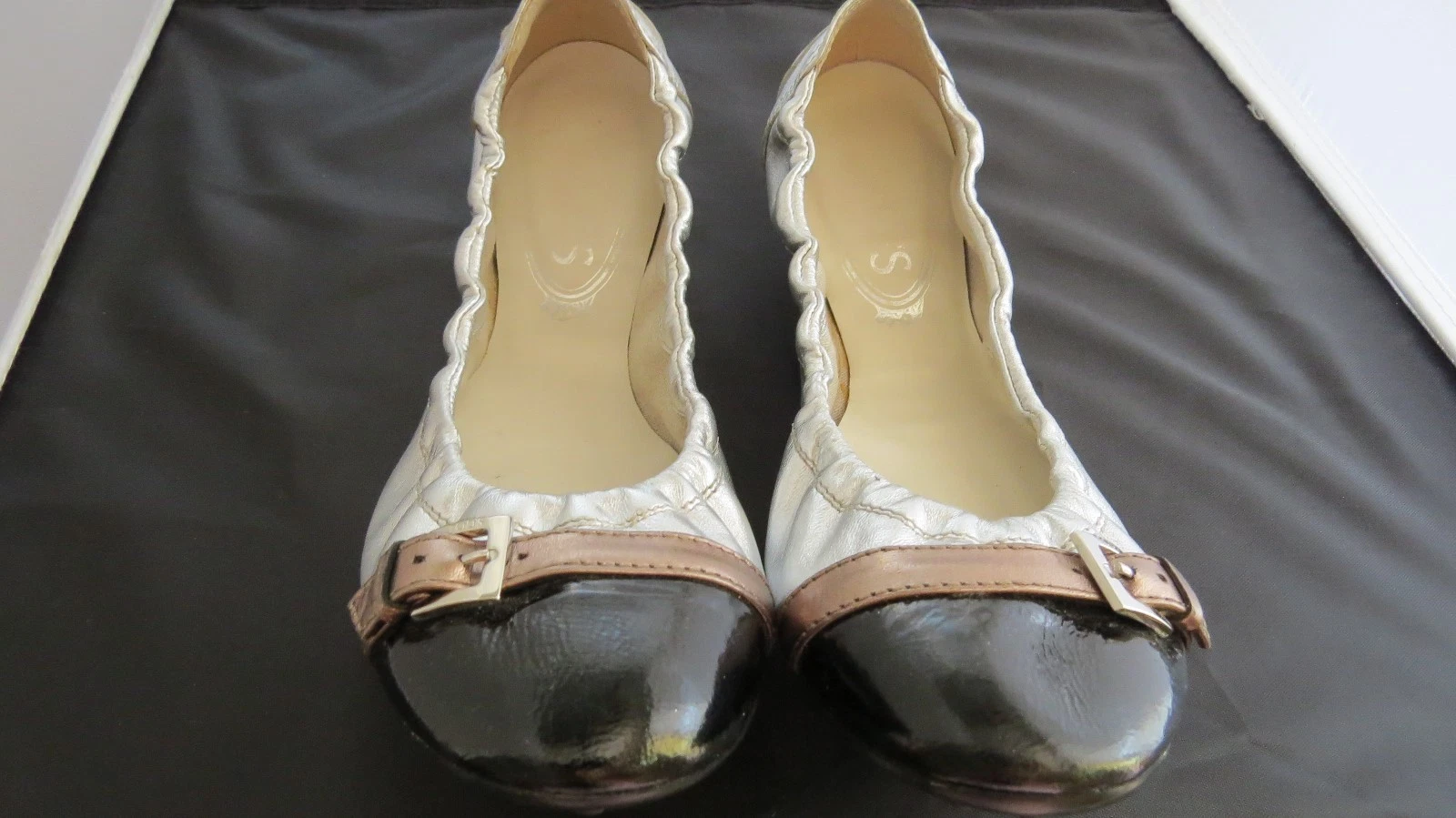 TOD’S TOD'S Flats bicolore in pelle morbida da donna taglia USA:7