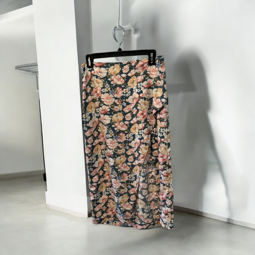 Abercrombie & Fitch Floral Midi Skirt Size Medium NWT
