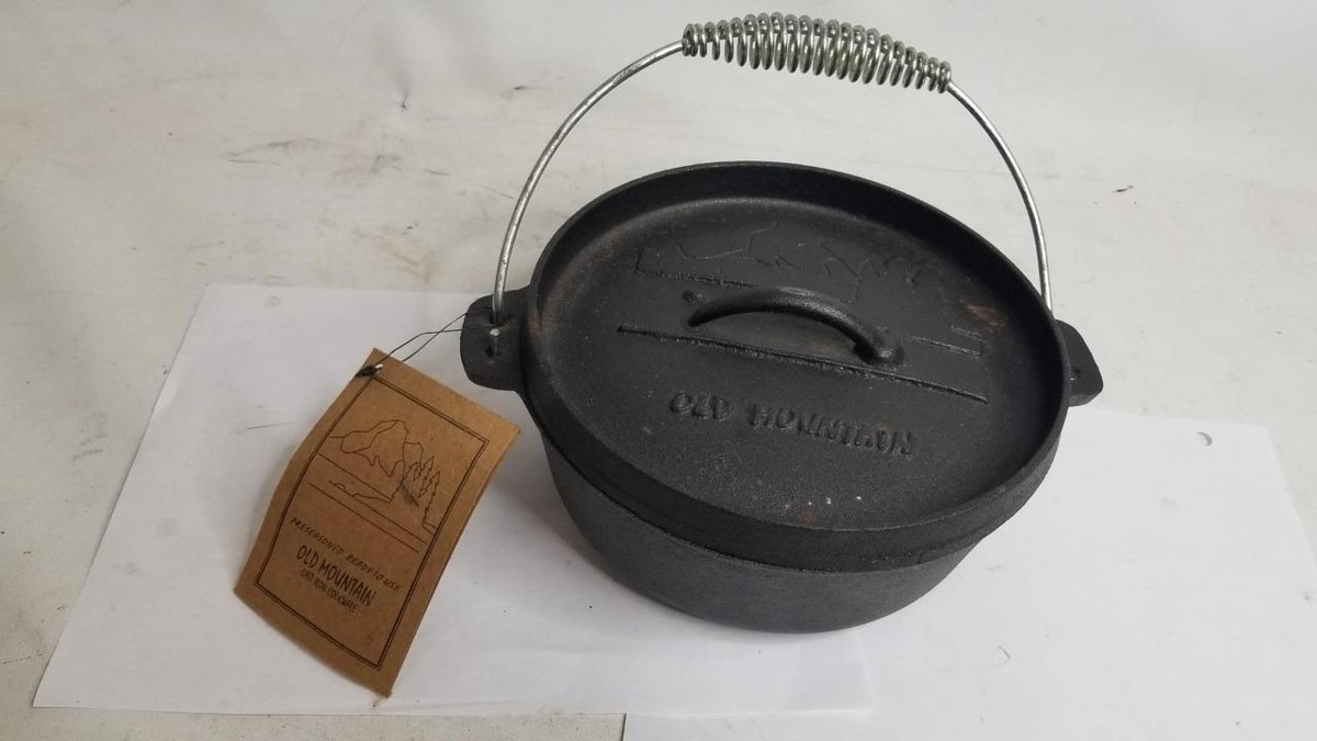 Old Mountain Cast Iron Legged Dutch Oven Pan with Dome Top