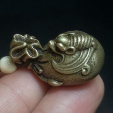 1.3 Inch Chinese Bronze Carving treasure fund sources bat Statue Pendant Gift