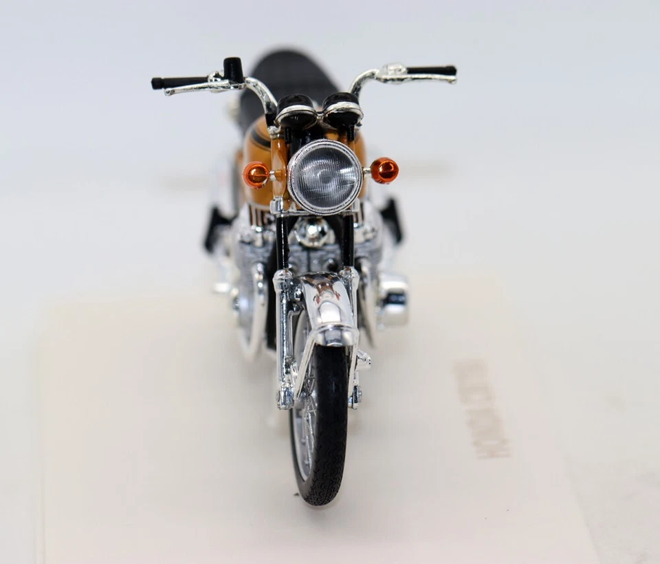 Norev Collectors 1/18 Scale Honda CB750 Motorbike Diecast Alloy Toy Cars Model - Image 4 of 4