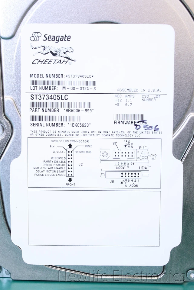 Seagate Cheetah 73GB 10,000 RPM 3.5 in. Ultra160 SCSI HDD ST373405LC 9R6006-999 - Image 3 of 4