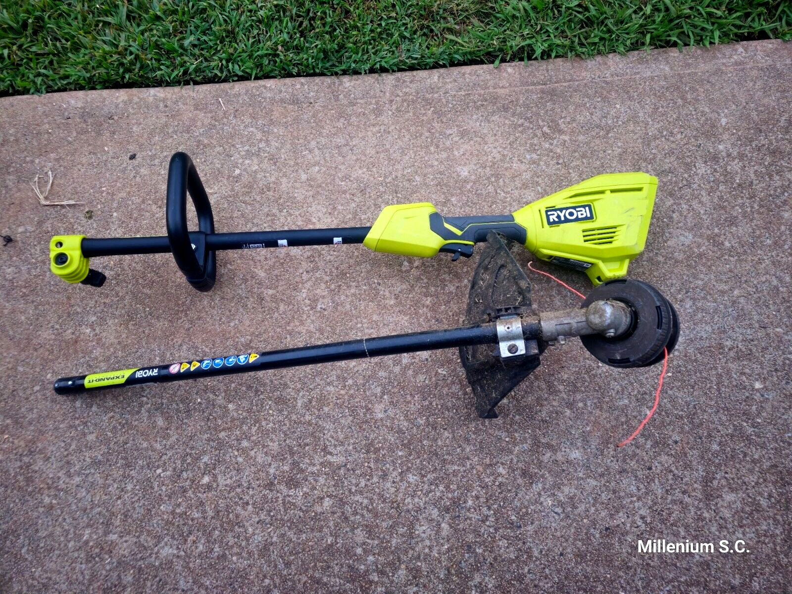 Ryobi RY40ST01K 40V 15" Expand-It Attachment Capable String Trimmer (TOOL ONLY)