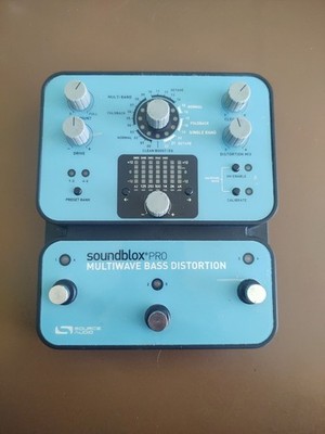 Source Audio Multiwave Bass Distortion Bass Guitar Effect Pedal Octave EQ Drive