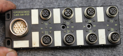 TURCK 8MB12Z-5P3-CS19 passive, 8-multi-ports to 19 pin M23 multifast connector