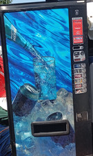 AZKOYEN PALMA B6 CAN BOTTLE COLD VENDING MACHINE 507 CANS 216 BOTTLES