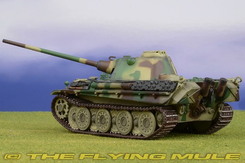Dragon Models 1:72 Sd.Kfz.171 Panther F German Army - Picture 2 of 8
