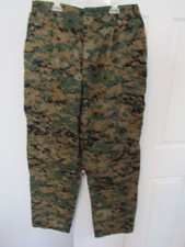 USMC WOODLAND MARPAT TROUSERS NEW WITHOUT TAGS MEDIUM REGULAR