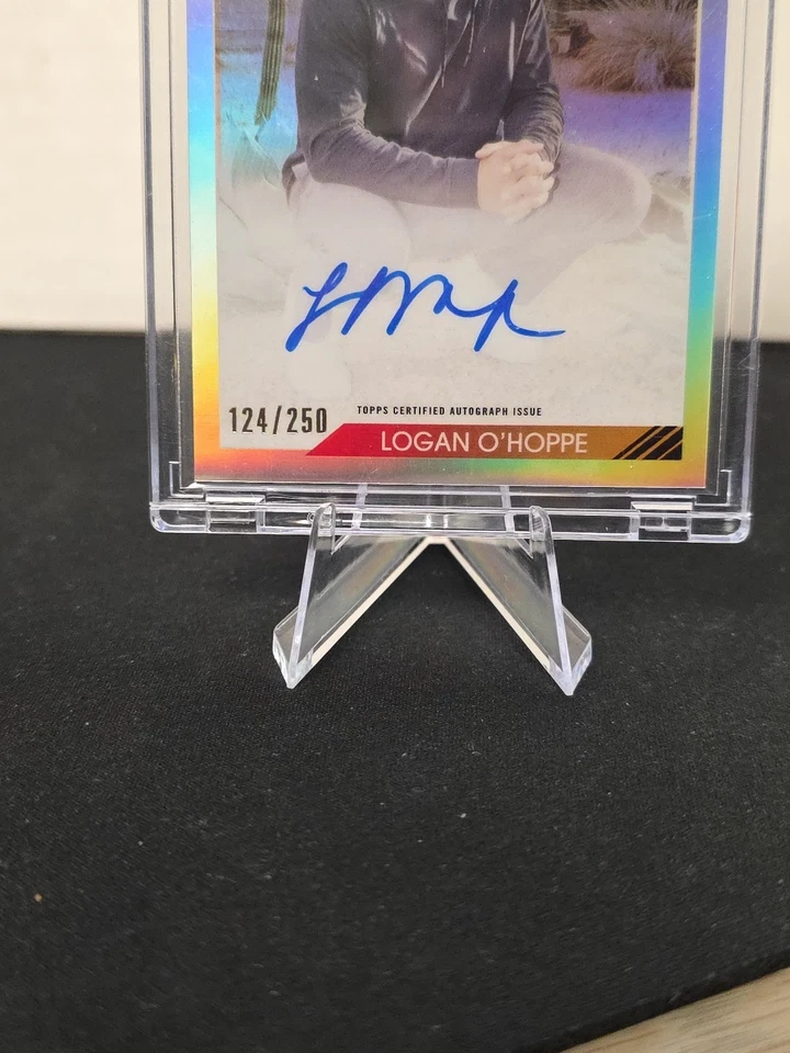 2023 Bowman's Best 1992 Bowman by Randy Johnson Auto's Logan O'Hoppe Refractor - Image 4 of 4