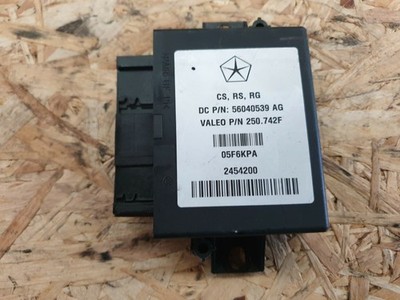CHRYSLER GRAND VOYAGER EINPARKHILFE MODUL EINHEIT 56040539 AG 2004-2008