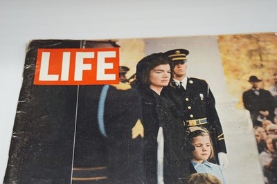 LIFE Magazine December 6 1963 JFK Assassination Jackie Kennedy