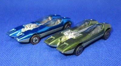 Vintage Hot Wheels Redline 1968 Splittin' Image 2 Car Lot Blue and Green