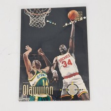 1993 Topps Stadium Club Hakeem Olajuwon Houston Rockets #64 High Court