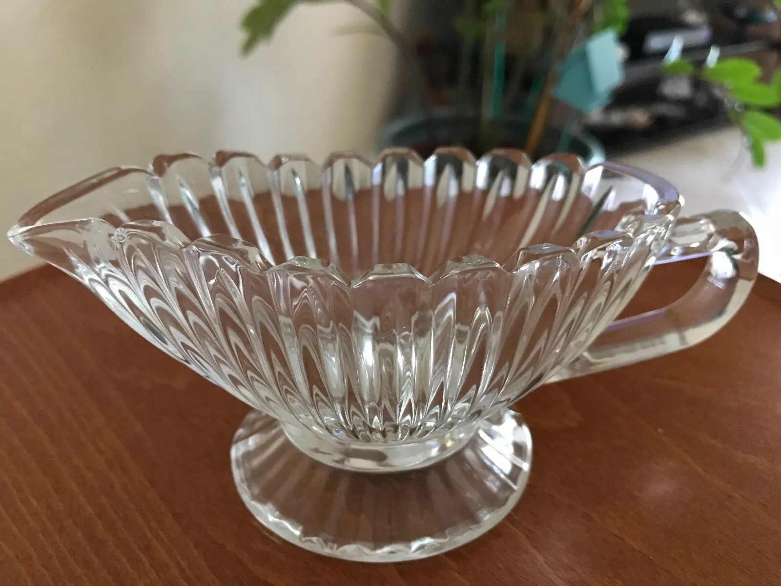 mikasa-qq228-239-royal-suite-crystal-6-dressing-sauce-boat-new