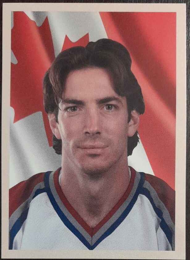2001 - 2002 Parkhurst Joe Sakic Waving The Flag #2 Hockey Card | eBay