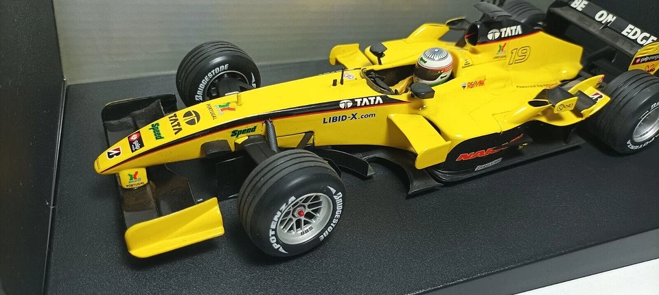 MINICHAMPS Jordan Toyota EJ15 Narain Karthikeyan 2005 1:18 - Bild 4 von 4