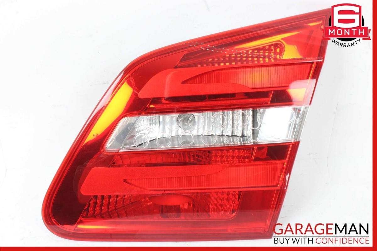 12-19 Mercedes B-Class W242 W246 Rear Right Side Tailgate Light