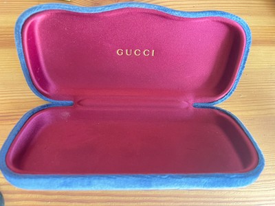 Gucci Sunglasses Eyeglasses Case Black / Blue Velvet Clamshell Eyewear Case New New Sunglasses Eyeglasses Case Black Green Red Blue Purple  main image 2