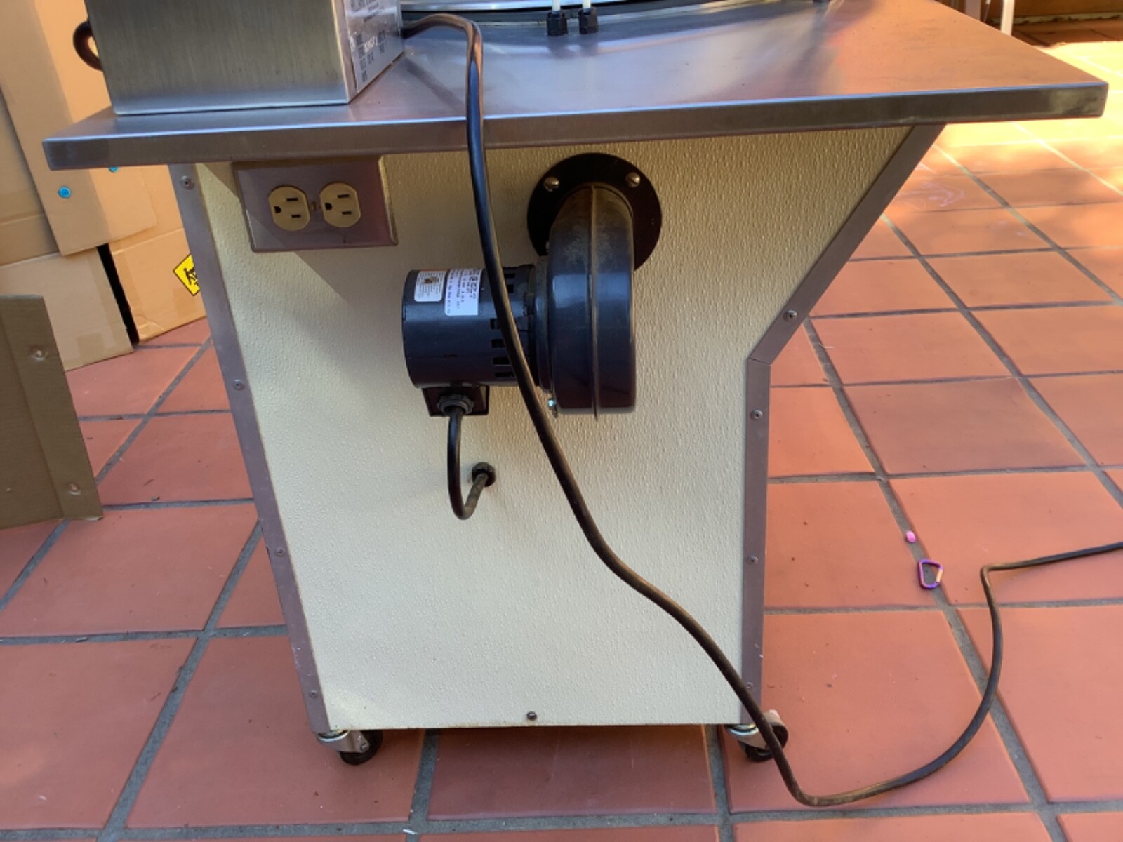 Hilliards 240 Chocolate Tempering Machine eBay