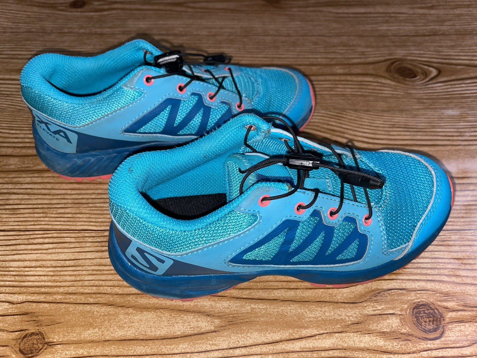 Scarpe da ginnastica Salomon XA Elevate Youth taglia 1 Teal Trail Hike Running