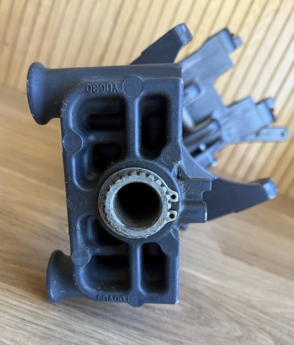 150 175 200 hp Yamaha Swivel Bracket & Steering 6DA-42510-00-8D 64E-43311-20-8D - Picture 5 of 6
