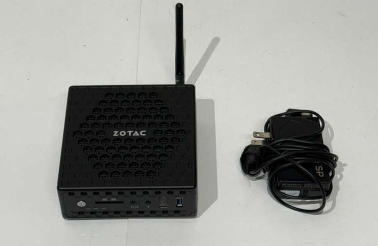 ZOTAC ZBOX CI325 Nano Mini PC Celeron N3160 1.60GHz 4GB RAM with