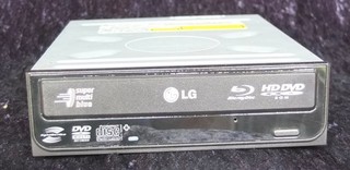 LG Blu ray & HD DVD ROM Drive Model: GGC H20L