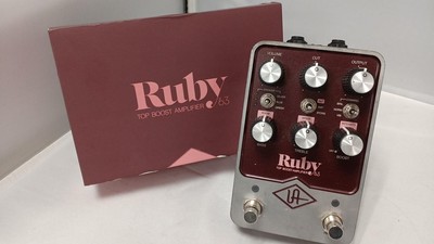 Universal Audio UAFX Ruby 63 Verstärker Gitarren Effektpedal gebraucht