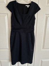 Banana Republic Women's Cap Sleeve Sheath Dress Modified scoop Neck Size 2