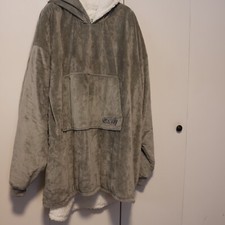 The Comfy Unisex Wearable Gray Blanket Hoodie One Size Sherpa Lined GraY