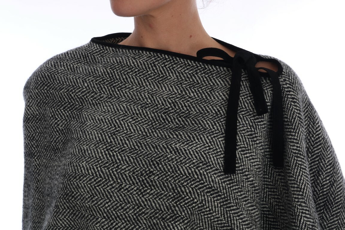 ポンチョ・ケープ DOLCE & GABBANA EMBROIDERED WOOL PONCHO Dolce & Gabbana - Wool and cashmere blend poncho black - The