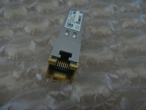 Ricetrasmettitore modulo 100% originale CISCO GLC-T 1000BASE-T SFP RJ-45 30-1410-02-04 - Foto 2 di 14