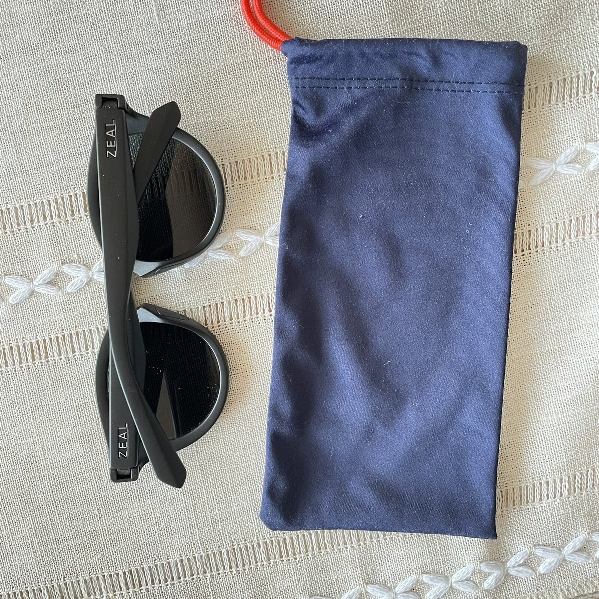 ?️ Zeal Optics Crowley | Plant-Based Polarized Sunglasses Unisex?️ ? Amazon.com: Zeal Optics Crowley Polarized Round Sunglasses  main image 2